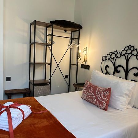 Claren'S Boutique Rooms Cangas De Narcea Exteriér fotografie