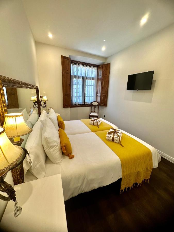 Claren'S Boutique Rooms Cangas De Narcea Exteriér fotografie